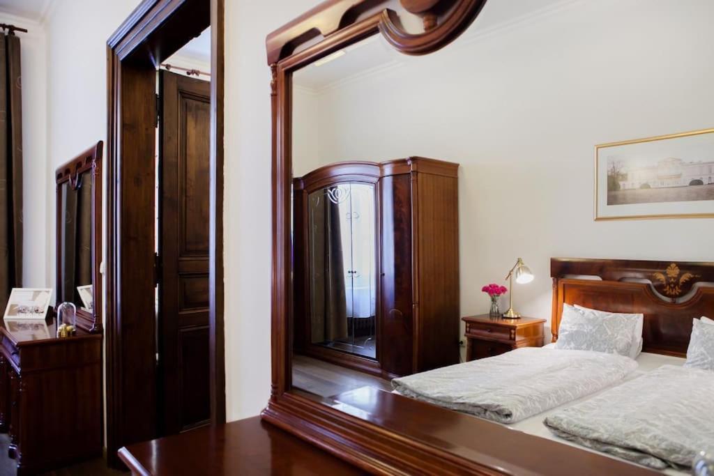 Rhythm And Style In Prague City Center Andel Apartamento Exterior foto