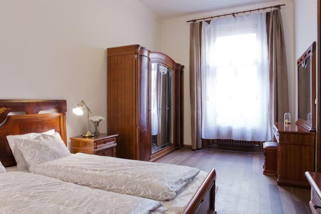 Rhythm And Style In Prague City Center Andel Apartamento Exterior foto