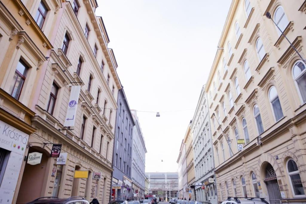 Rhythm And Style In Prague City Center Andel Apartamento Exterior foto